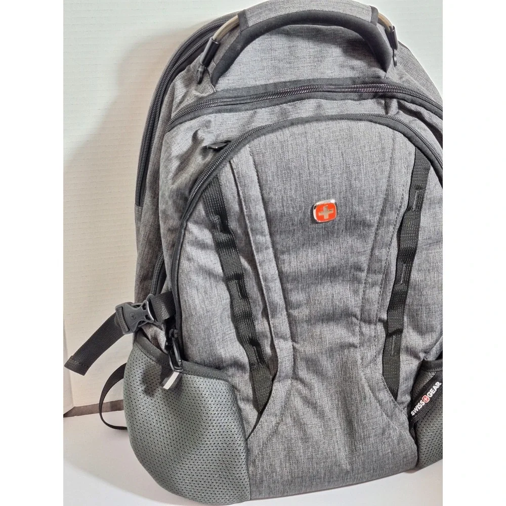 NEW Swissgear 3760 ScanSmart Laptop Backpack 16